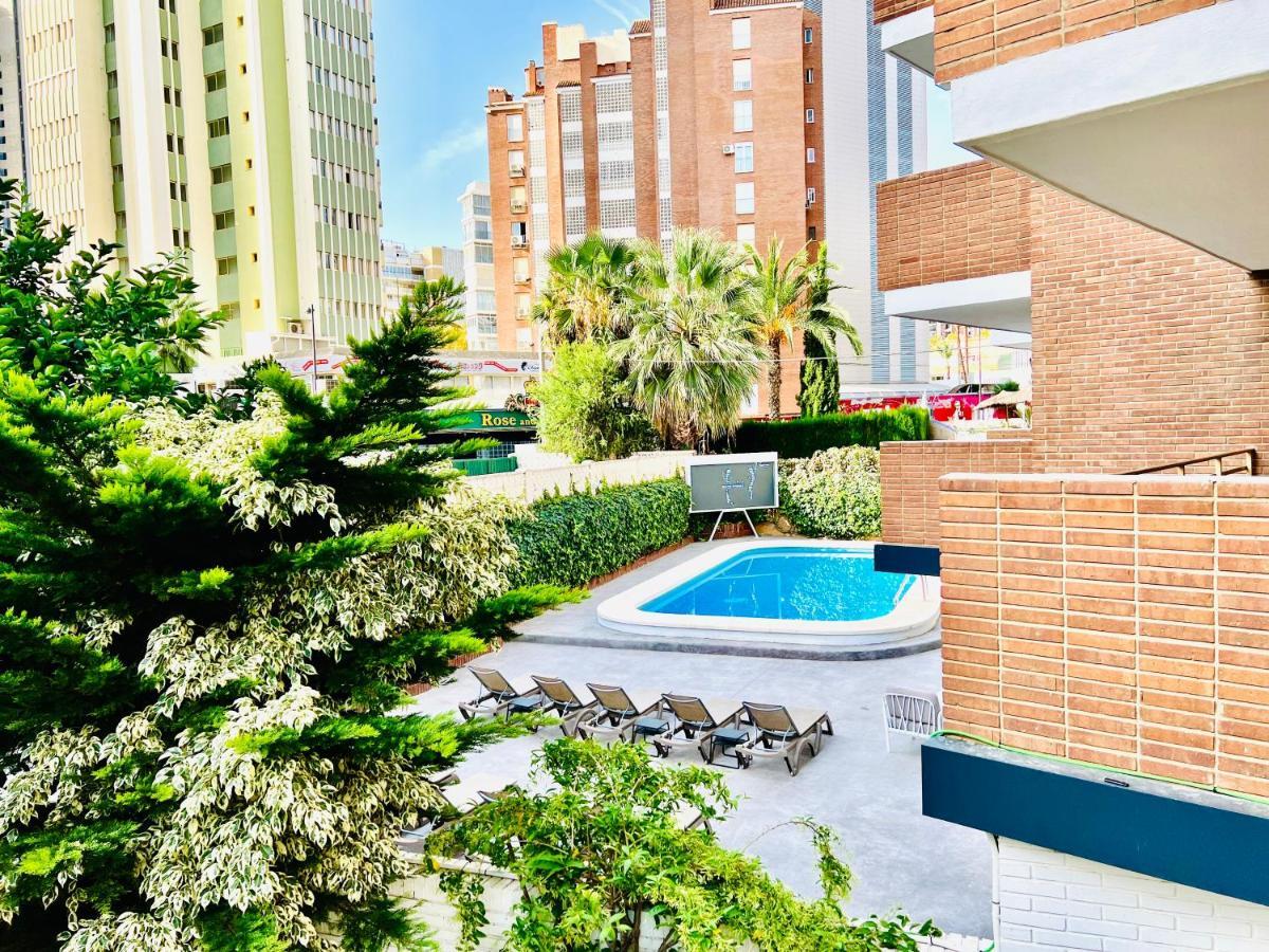 Trebol One Apartments By Mc Benidorm Exterior foto